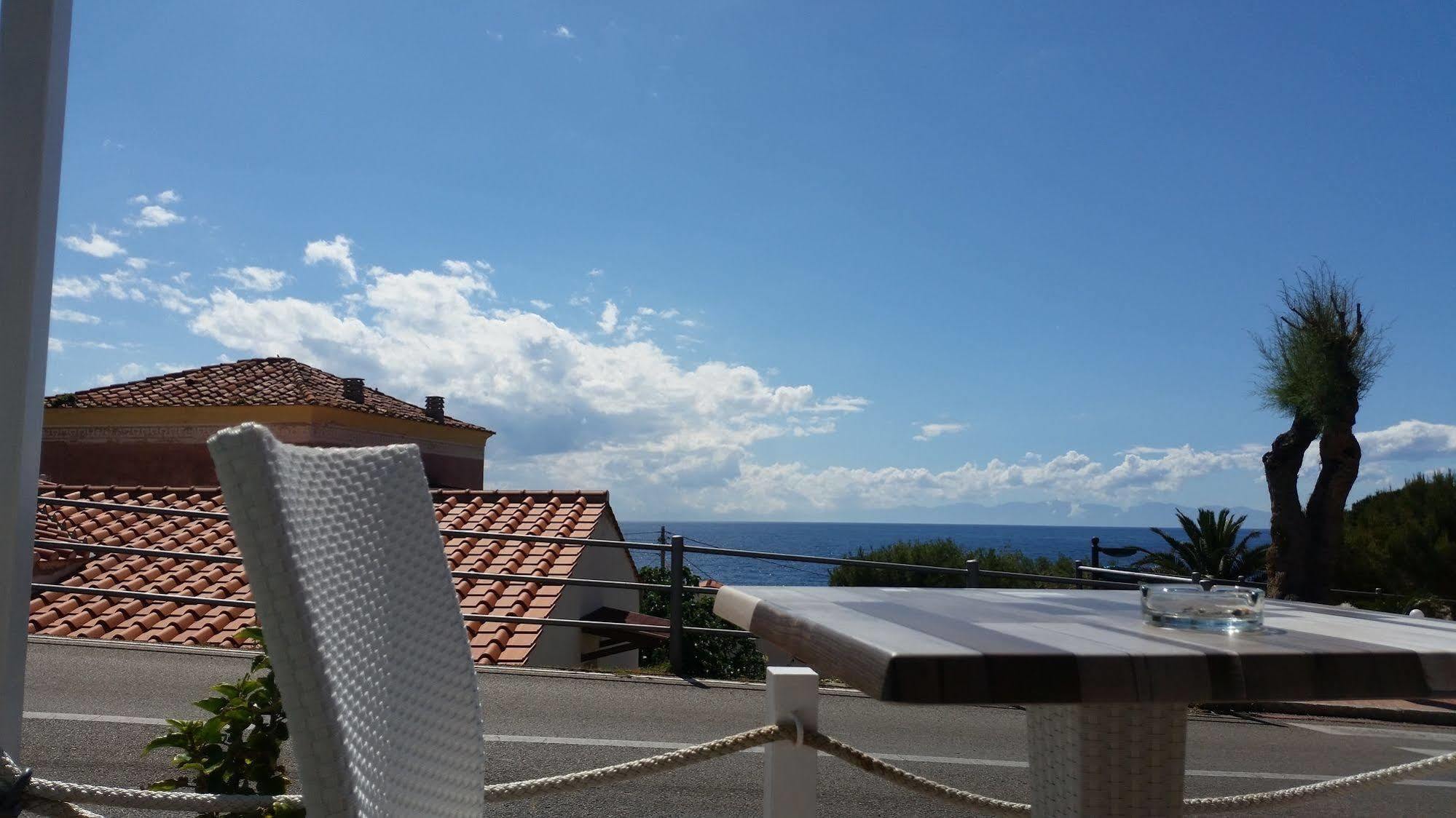 Hotel Il Perseo Chiessi Εξωτερικό φωτογραφία